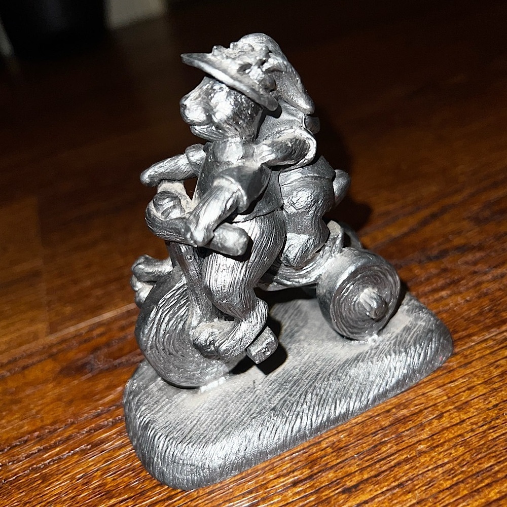 Rare Vintage Michael Ricker Pewter Silver Rabbit Tricycle Miniature Figurine - Picture 3 of 8